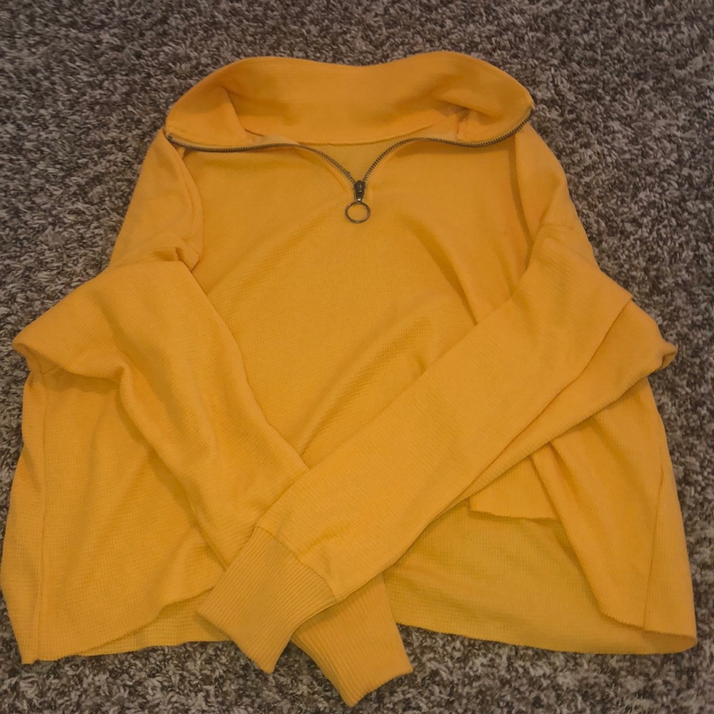 yellow cropped sweater w/ zipper